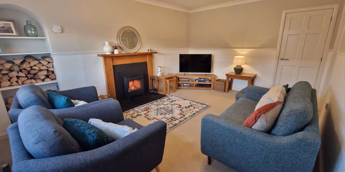 ebb85995-d987-417b-af52-122ab37365f7